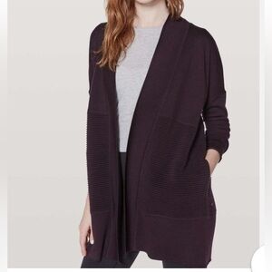 Lululemon Sit in Lotus Wrap II in Black Cherry